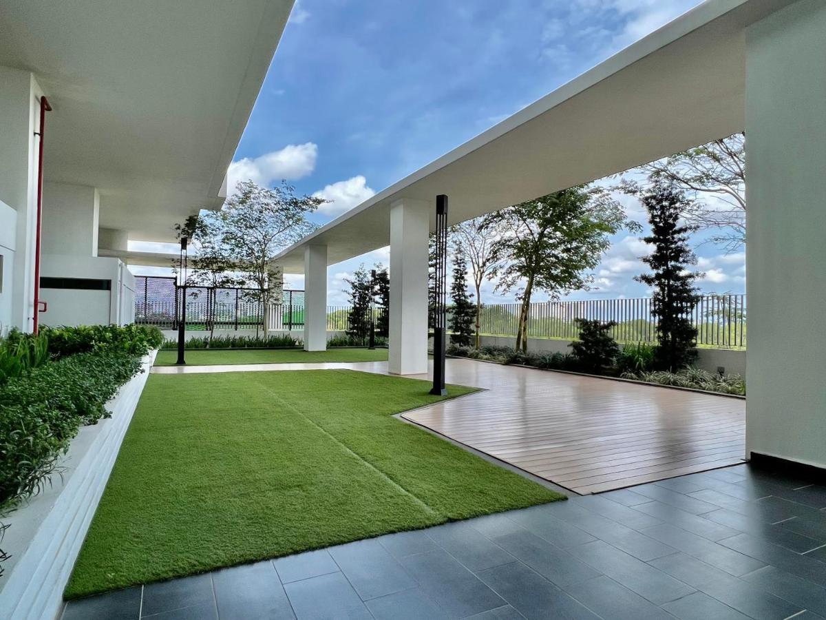 Royale Cottage Midvalley Netflix Pools 4 pax Johor Bahru Esterno foto