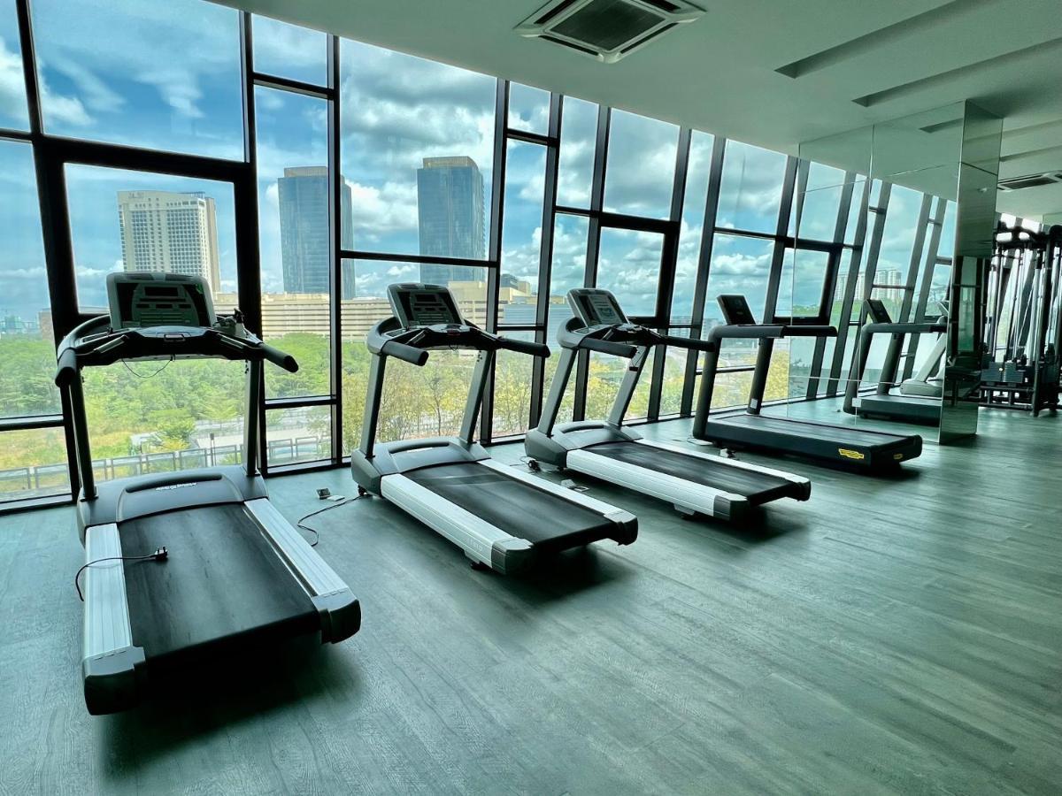 Royale Cottage Midvalley Netflix Pools 4 pax Johor Bahru Esterno foto